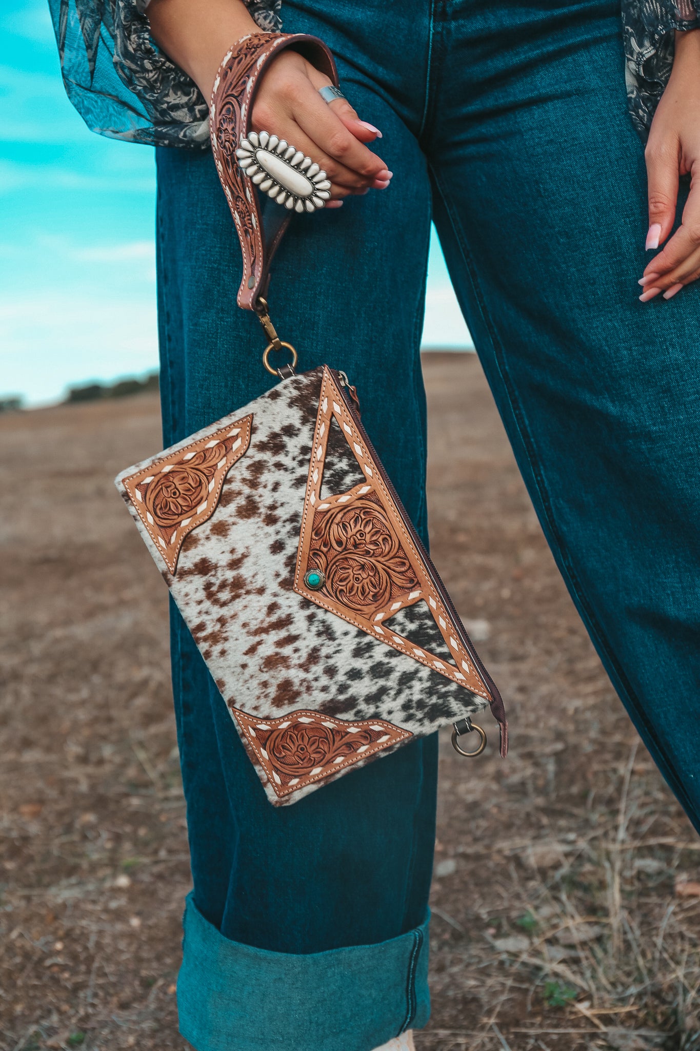 The Claudette Wristlet / Crossbody