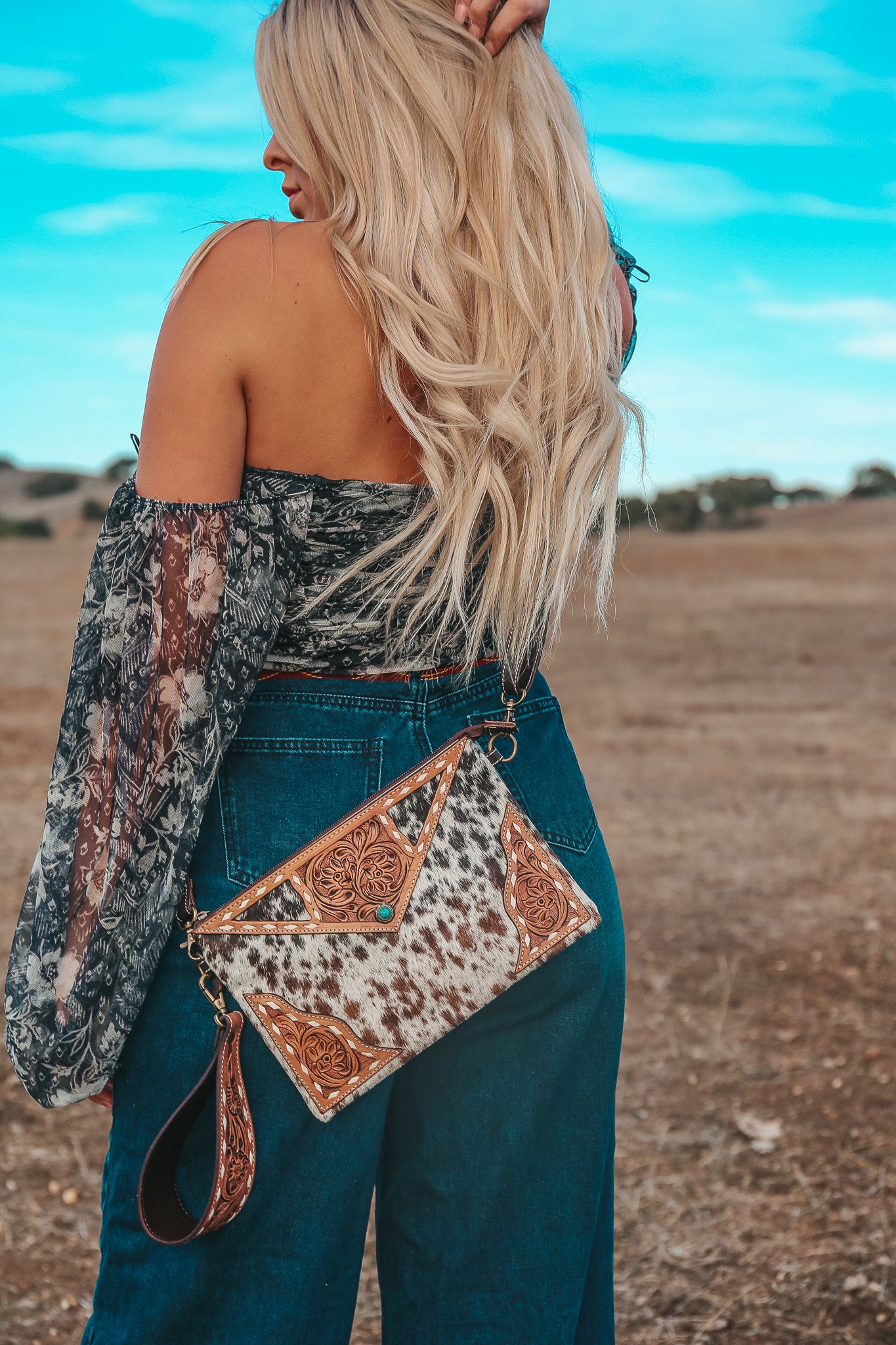 The Claudette Wristlet / Crossbody